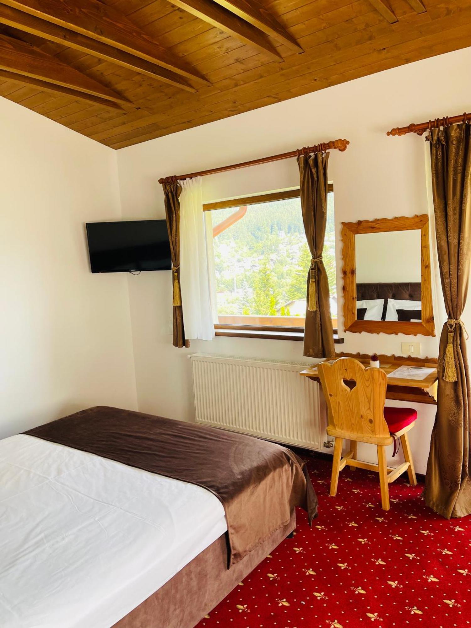 Casa Belcin Spa&Retreat Busteni Luaran gambar