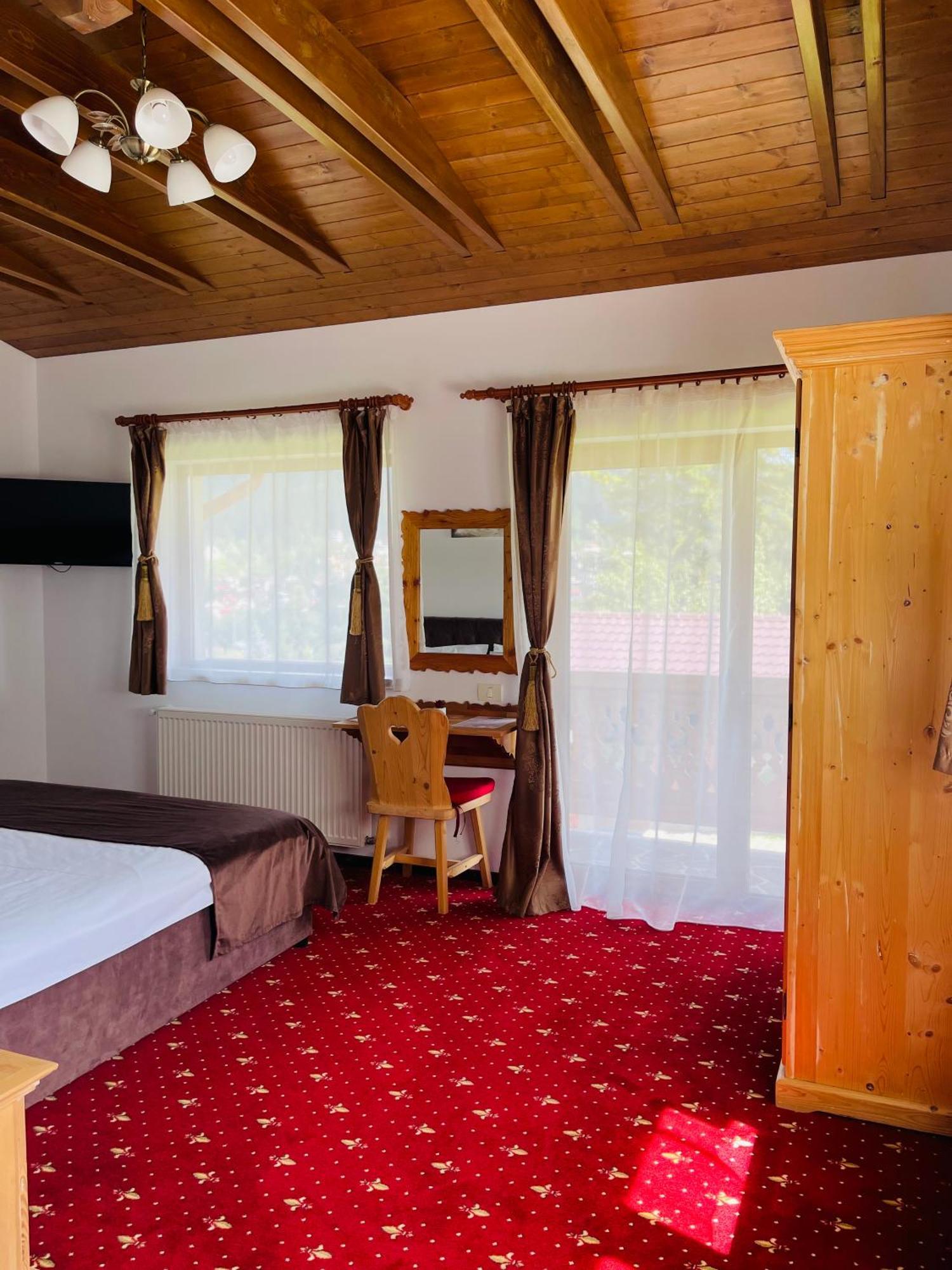 Casa Belcin Spa&Retreat Busteni Luaran gambar